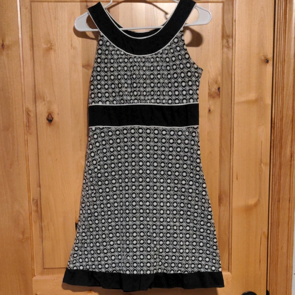 Beautiful Spring And Summer Black and White Patterned Dress
